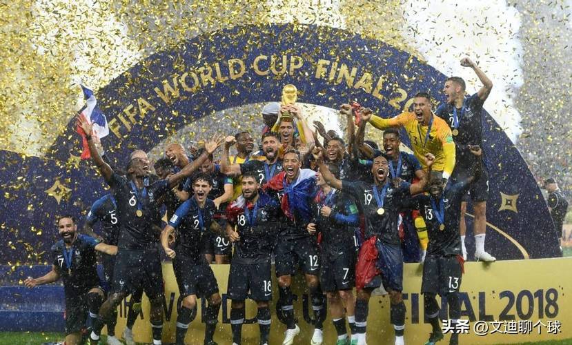 TA：巴萨防守存在问题，但弗里克无意放弃高位防线的战术（TA：巴萨防守隐患犹在，弗里克仍将坚持高位防线打法）