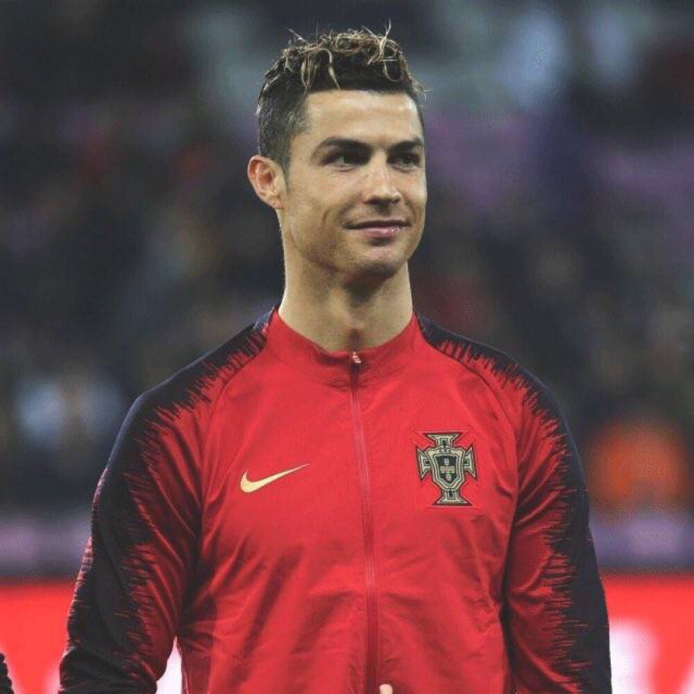 狼队2分垫底创英超尴尬纪录，魔鬼赛程恐让保级希望提前破灭（狼队仅2分垫底创英超尴尬纪录，魔鬼赛程或令保级前景堪忧）