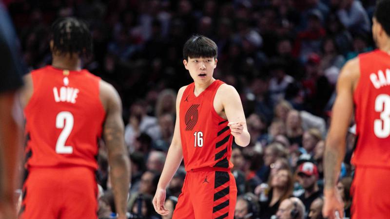 官方：38岁洛里与洛杉矶FC达成1+1续约协议（洛杉矶FC官宣与38岁洛里签订1+1续约合同）