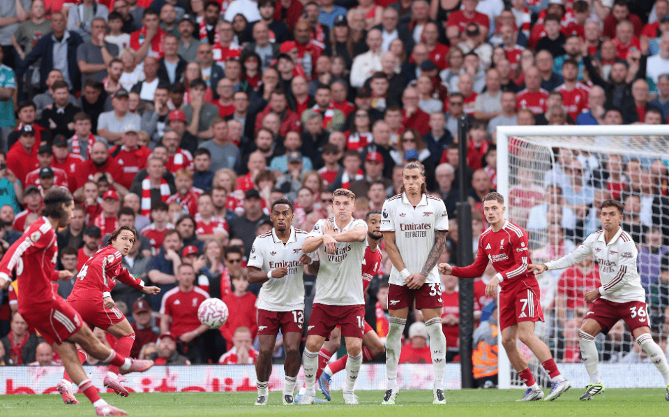 凯尔：我和施洛特贝克没矛盾；他的续约？在经济上我们尽全力（凯尔：与施洛特贝克无矛盾；续约事宜我们在财务上已尽全力）