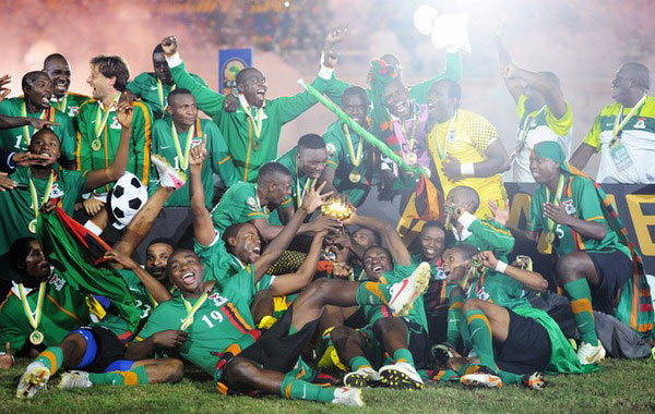 贝纳蒂亚：除了德布劳内，夏窗我们还联系过韦斯利-福法纳（贝纳蒂亚：夏窗除德布劳内外，我们也联系过韦斯利-福法纳）