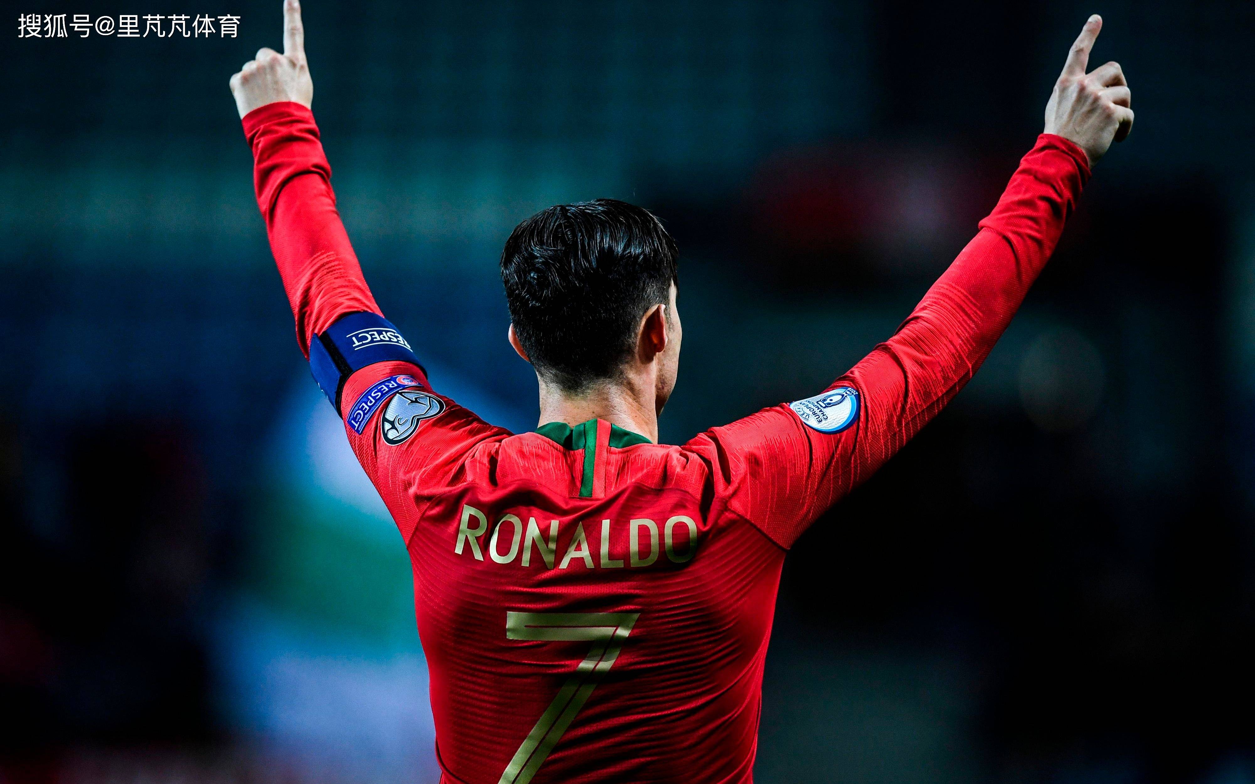 阿森纳晋级“功臣”，水晶宫后卫拉克鲁瓦乌龙+失点（水晶宫后卫拉克鲁瓦乌龙+失点，助阿森纳过关晋级）