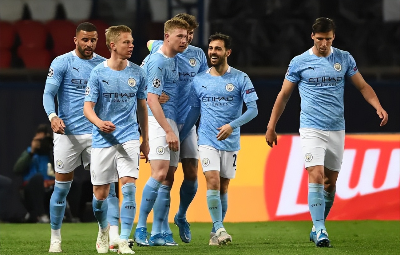 意媒主编：霍伊伦有一种证明自己的心态；他还需学习串联组织（意媒总编：霍伊伦渴望自证，串联组织能力仍需提升）