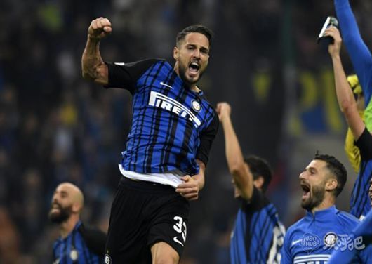 官方：除了被停赛一场之外，阿莱格里还被罚款1万欧元（官方：阿莱格里被禁赛1场并罚款1万欧元）