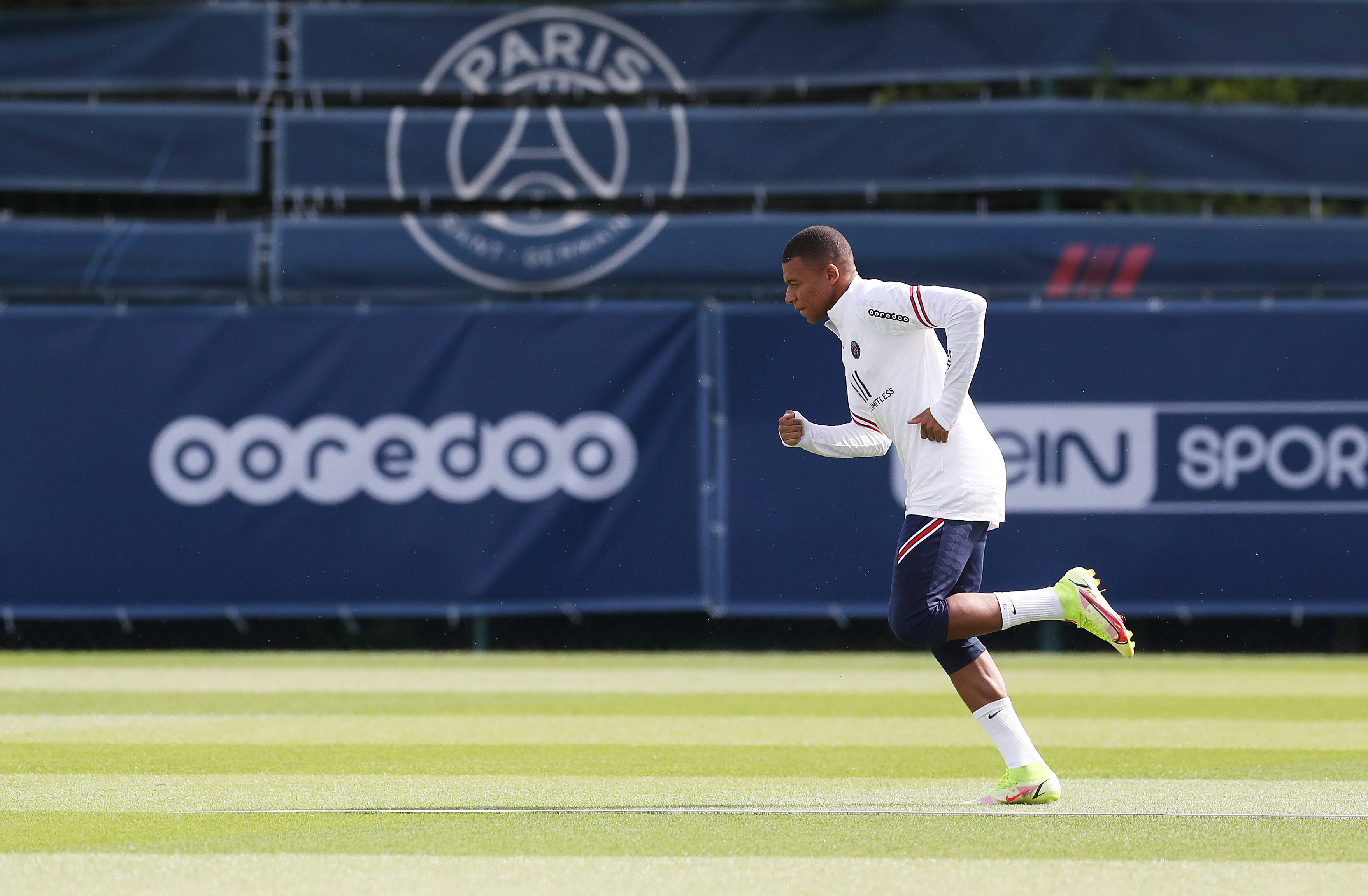 经纪人：卢卡库的比赛影响力依然巨大，本月他就有可能复出（经纪人称卢卡库影响力未减，或将于本月回归赛场）