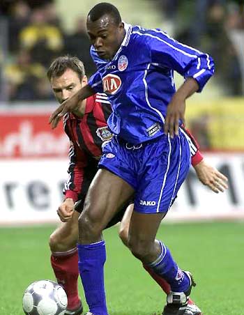 高天意：跟去年相比没那么遗憾；有些比赛没拿下就是没做到位（高天意：相比去年遗憾少了；有些比赛没赢是我们没做到位）