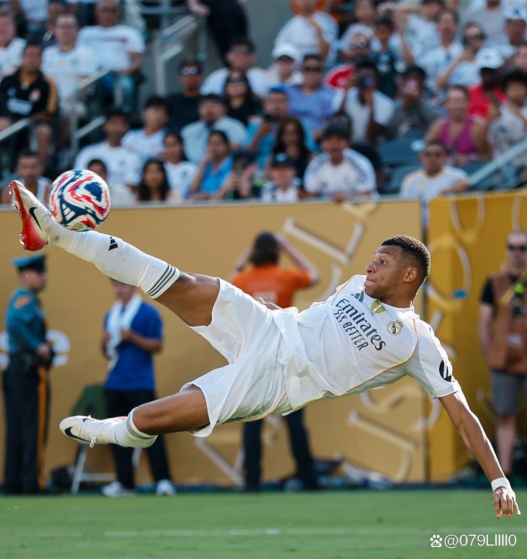 纳帅：施洛特贝克的脚肿了；萨内在欧冠和土超的数据有所提升（纳帅：施洛特贝克脚部肿胀；萨内在欧冠及土超的数据上扬）