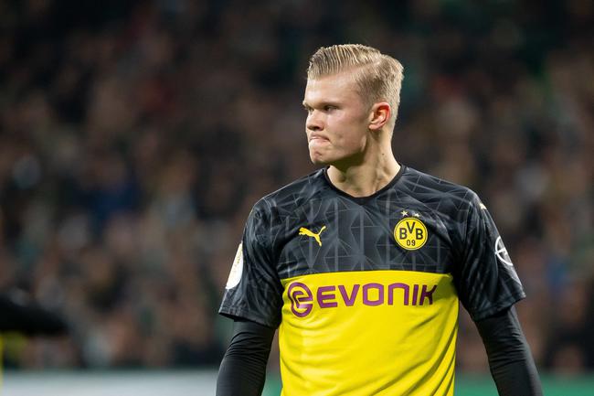 克林斯曼：看好葡萄牙夺得世界杯；希望内马尔为巴西出战（克林斯曼：看好葡萄牙问鼎世界杯，盼内马尔代表巴西登场）