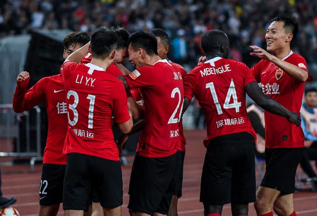 海港客战武里南联：海港3外援首发，李圣龙、杨世元出战（海港做客武里南联：三外援先发，李圣龙与杨世元出场）