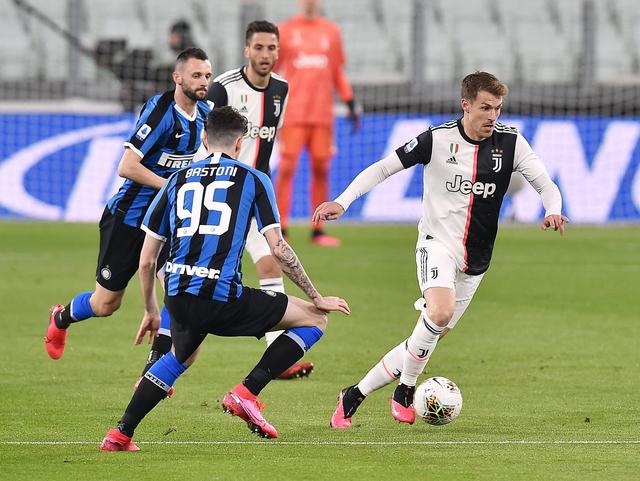 镜报：施洛特贝克不想与多特续约，利物浦目前正在关注（镜报：施洛特贝克无意与多特续约，利物浦正在密切关注）